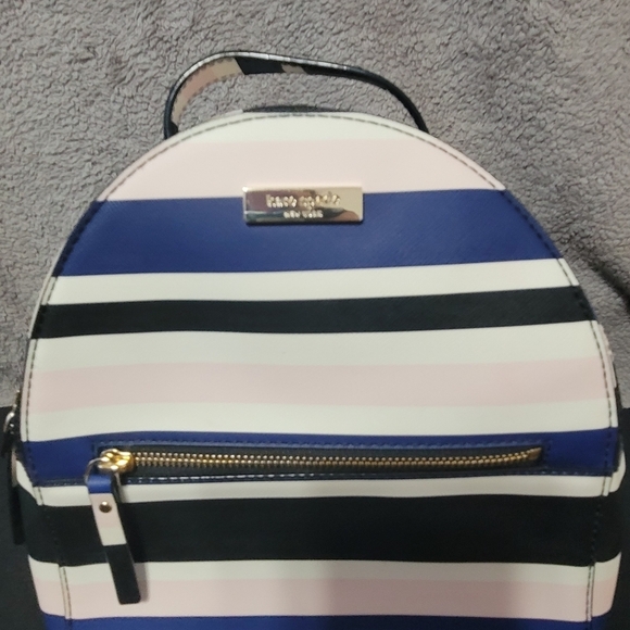 Kate Spade Mini Backpack Like New - Picture 4 of 11